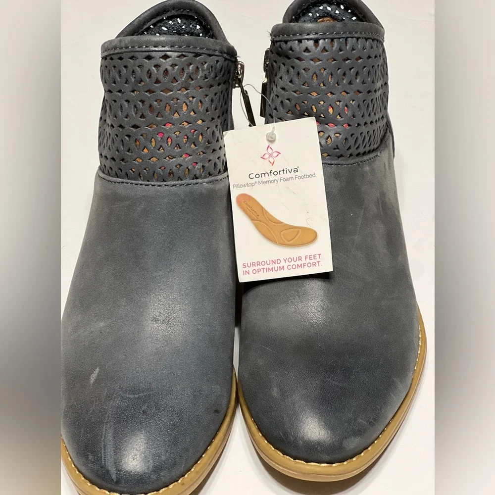 Comfortiva leather Boots new